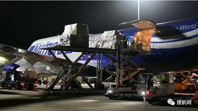 与马士基之争后,DB Schenker又极力拓展航空货运包机,欲抢占Panalpina此前市场