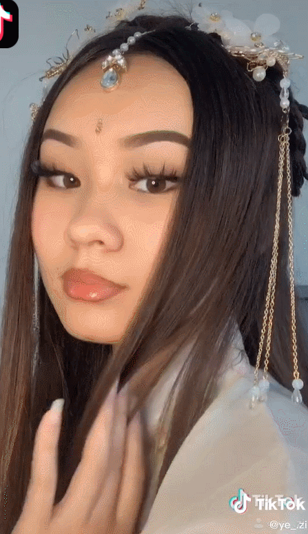 高达14亿次曝光，TikTok卷起一股新汉服风潮