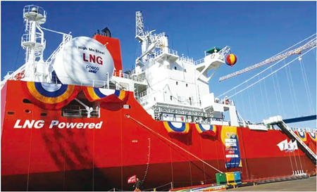 全球首次!韩国造船业真的很“锰”!