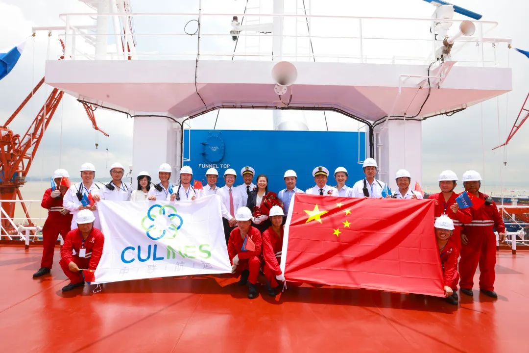 再接一集装箱船！华光海运旗下管理船舶数量达70艘！